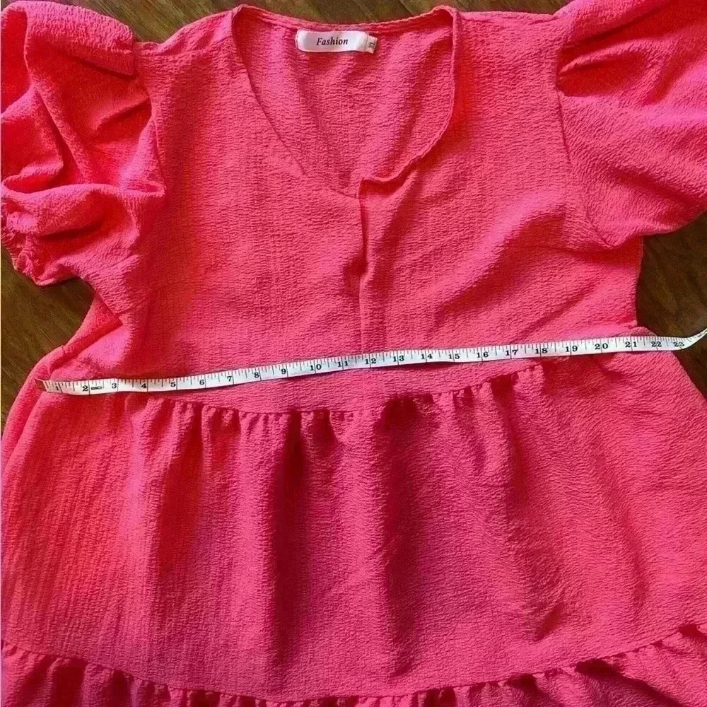 Hot Pink Tiered Dress with Short Sleeves and Flowy Hem Women’s Size XL - Picture 7 of 9